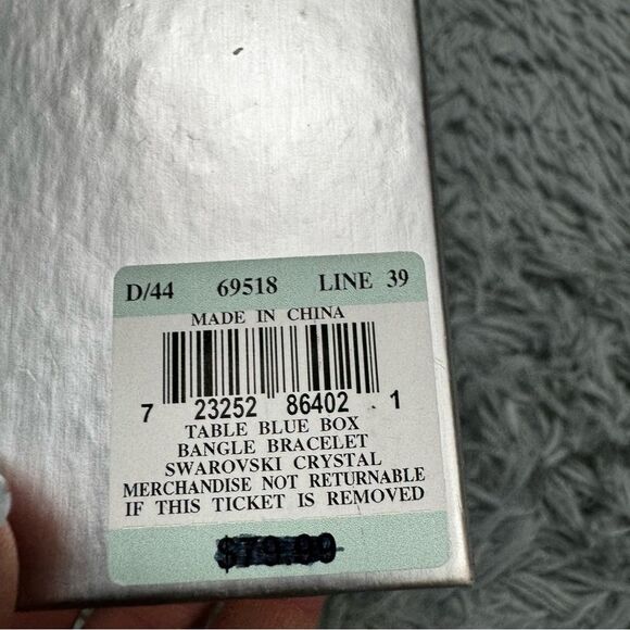 Swarovski “Faith will move Mountains” Foot Print Bracelet - Picture 2 of 2